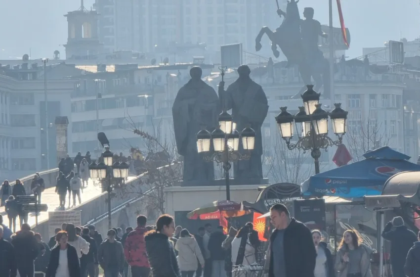  Бесплатен разглед на Скопје по повод Светскиот ден на туристички водичи