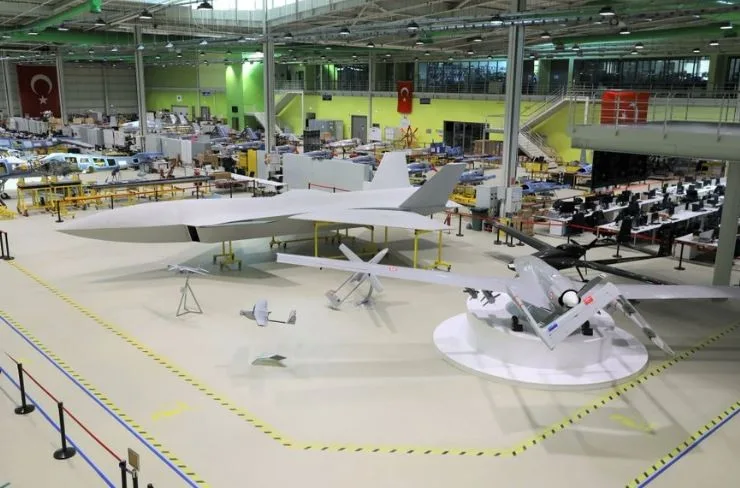  Турскиот производител на беспилотни летала започна со изградба на фабрика во Украина