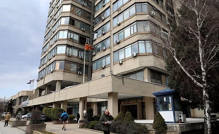  НАРОДНА БАНКА ЌЕ МОЖЕ ДА РЕШАВА БАНКИ – ќе се воведуваат термини за заштита на документи, еве што друго се менува