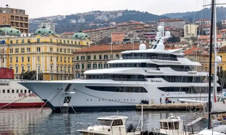  РУСКИ МИЛИОНЕР ЈА ТУЖИ ХРВАТСКА – бара оштета од 35 милиони поради заплена на јахта