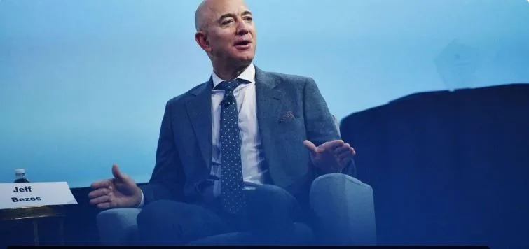  БЕЗОС ПРОДАДЕ УШТЕ 2,4 МИЛИЈАРДИ ДОЛАРИ ВО АКЦИИ НА АМАЗОН: Донесе одлука да се пресели