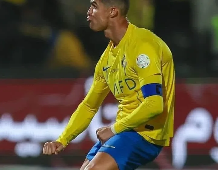  Арапите жестоки: Одредена казната за испадот на Роналдо