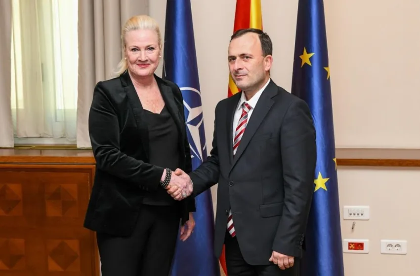  Митрески се сретна со Агелер: Функционално и ефикасно Собрание е во интерес на граѓаните и на државата