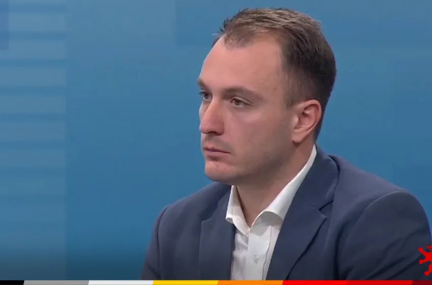  Андоновски: Балансерот при вработување треба да биде минато во Македонија