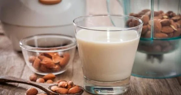  Напиток кој заменува 100 стомачни