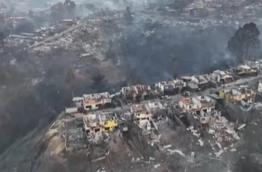 ГОРAT НЕБОTO И ЗЕМЈАTA: Катастрофа во Чиле, БЕСНИ пожари, се повеќе мртви! СЦЕНИТЕ СЕ СТРАШНИ