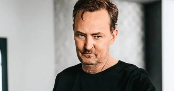  Хакиран профилот на починатиот актер Метју Пери