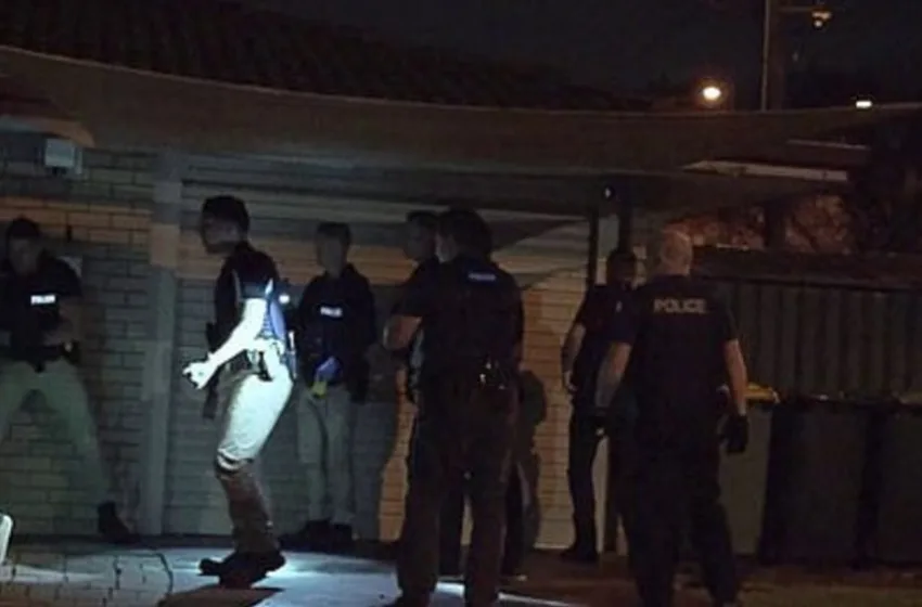  Пет години лежела покрај починатиот брат: Од соседството се жалеле на страшната смрдеа, но никој не реагирал