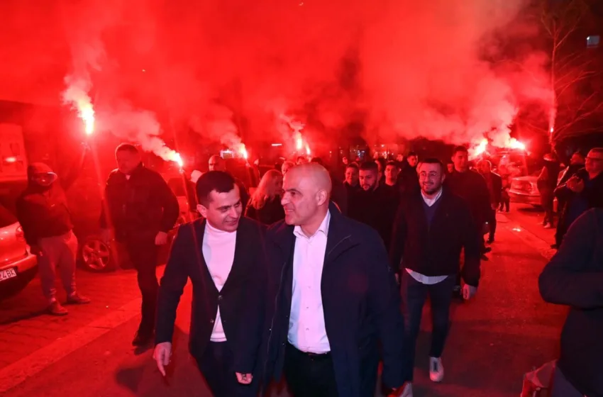  Ковачевски: Концептот на СДСМ значи поголеми плати, пензии и демократија, на ДПМНЕ изолација и насилство