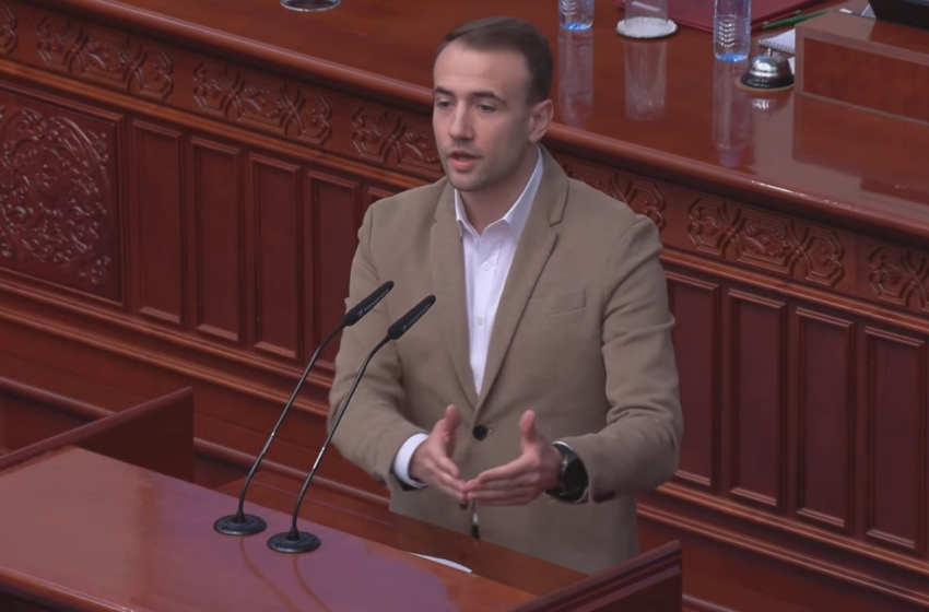 Стојановски: Ставаме министри кои на функција се учат како треба, затоа сега луѓето се херметички затворени