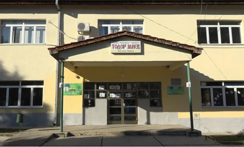 Наставата во Чашка до крајот на учебната година ќе се реализира во постојаниот објект по адаптирани наставни програми