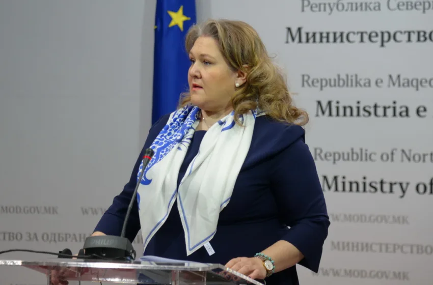 Петровска со писмо до Столтенберг: Има застој во тековните реформи на одбранбениот сектор