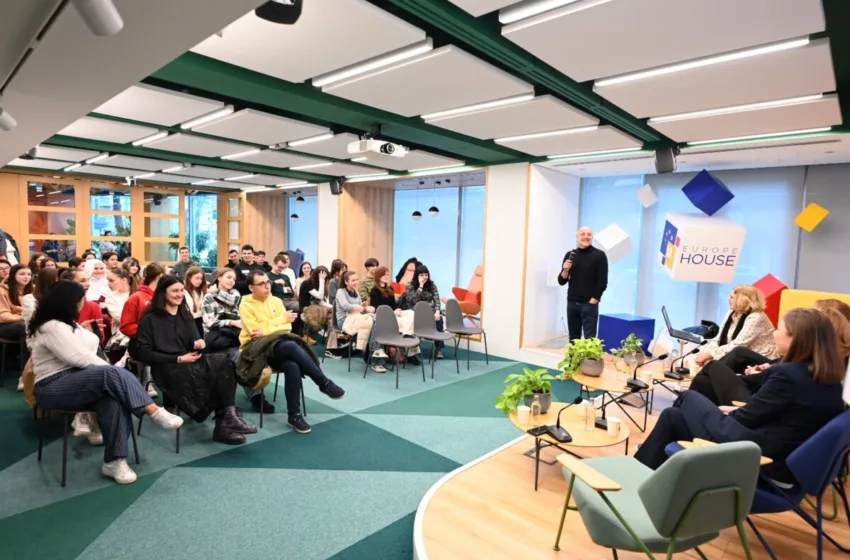 МЗ: Одржана дебата со ученици од средните училишта, во рамки на кампањата за подигнување на јавната свест за органодонорство и трансплантација