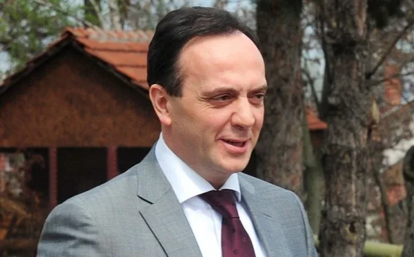  ЛИСТА НА ДОЛЖНИЦИ НА УЈП: Таму се и две фирми кои се поврзуваат со Мијалков