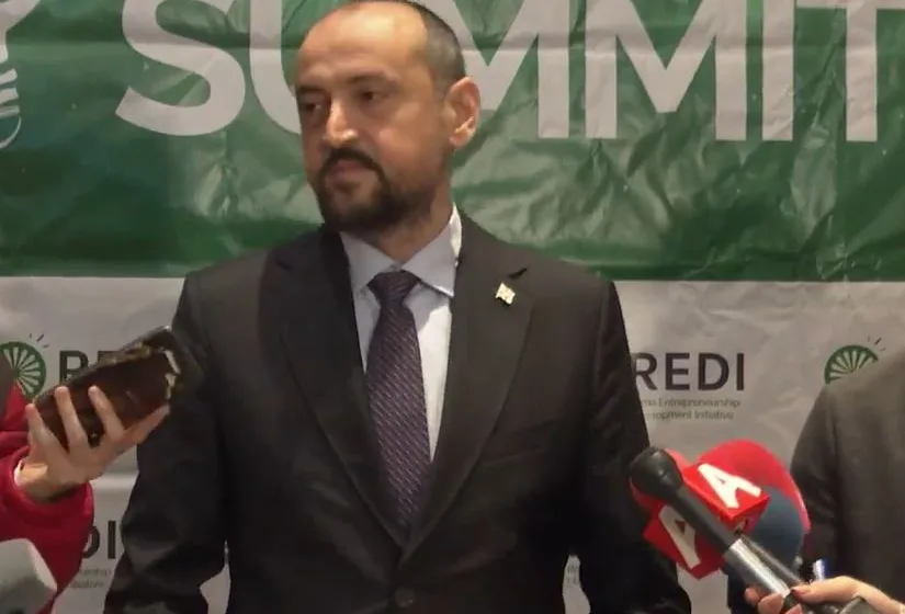 Битиќи: Опозицијата ја блокира мерката за субвенционирање на зголемени плати