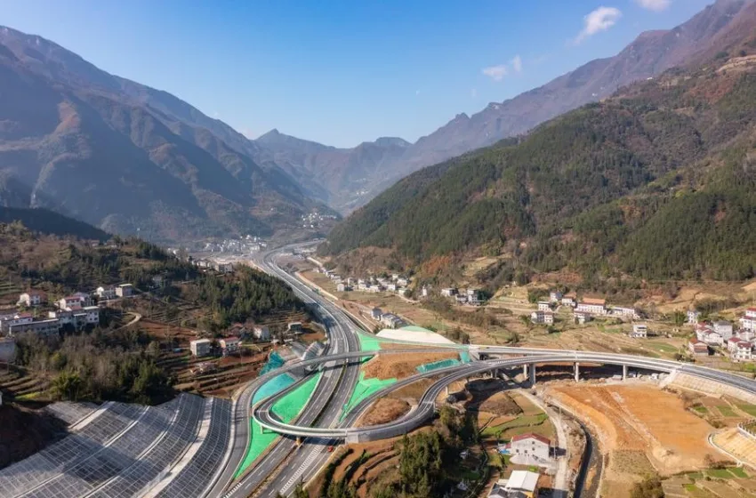  Кина ја проширува транспортната мрежа за да го олесни висококвалитетниот развој