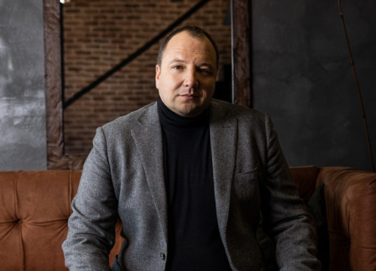  ДЕВЕТ ГОДИНИ БИЛ ФИНАНСОВ ДИРЕКТОР – „Књаз Милош“ има нов прв човек, еве на што ќе се фокусира Станковиќ