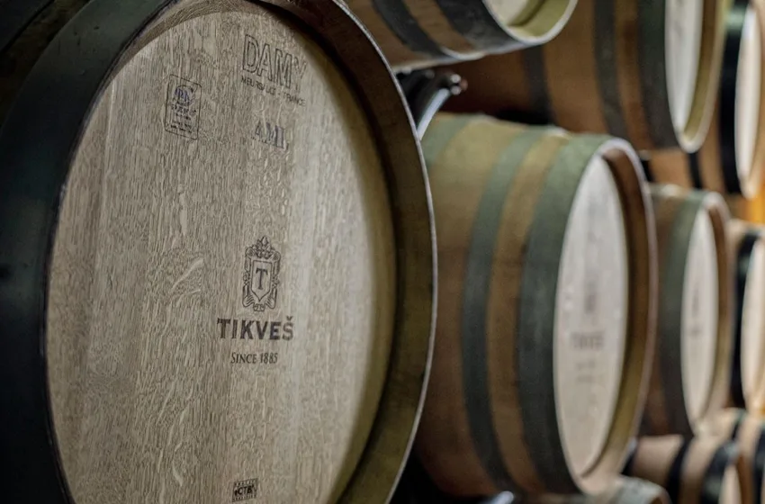  ВО ВИНОТО Е ВИСТИНАТА: КОЈ ПЛАТИ 566 ИЛЈАДИ ЕВРА ЗА ПАКЕТ ОД 2,2 ОТСТО – блок трансакција со популарната винарска визба