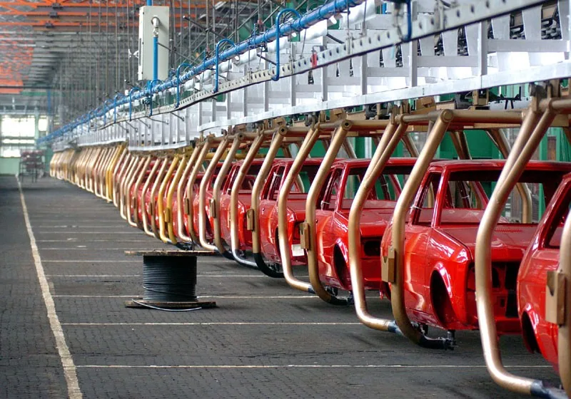  ПОЧЕТОК НА ФОРМАЛНОТО ЗГАСНУВАЊЕ НА НАЈГОЛЕМАТА ФАБРИКА НА ПОРАНЕШНА ЈУГОСЛАВИЈА: „Застава“ по седум години банкрот, го допре дното, продадена за 580 илајди евра