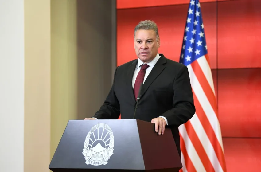  Ескобар: Имаме проблем во комуникацијата со Курти, катастрофална одлуката да се укине динарот