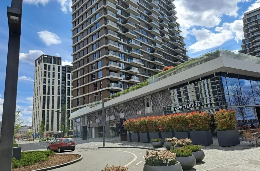  ЦЕНИ ЗА КВАДРАТ И НАД 5.000 ЕВРА: Еве колку чинат и кој купува станови во Белград на вода