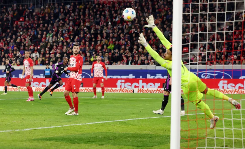 Баерн Минхен загуби уште два бода, само реми кај Фрајбург (ВИДЕО)