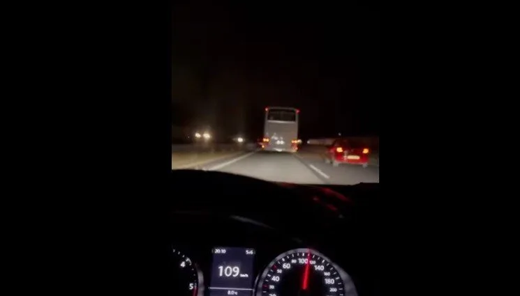 Автобус дивееше на автопатот Тетово – Скопје