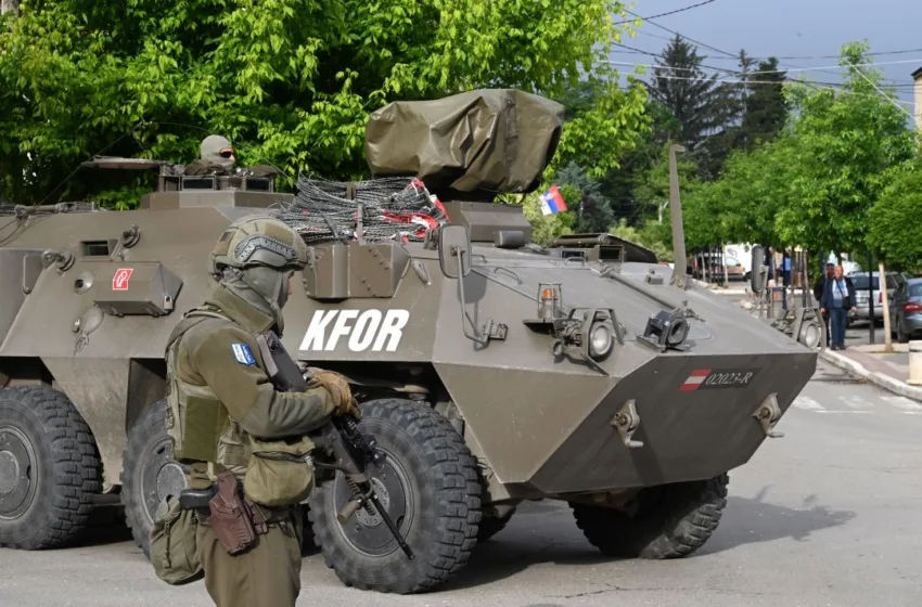 Македонско воено возило излетало во канал за наводнување во Косово