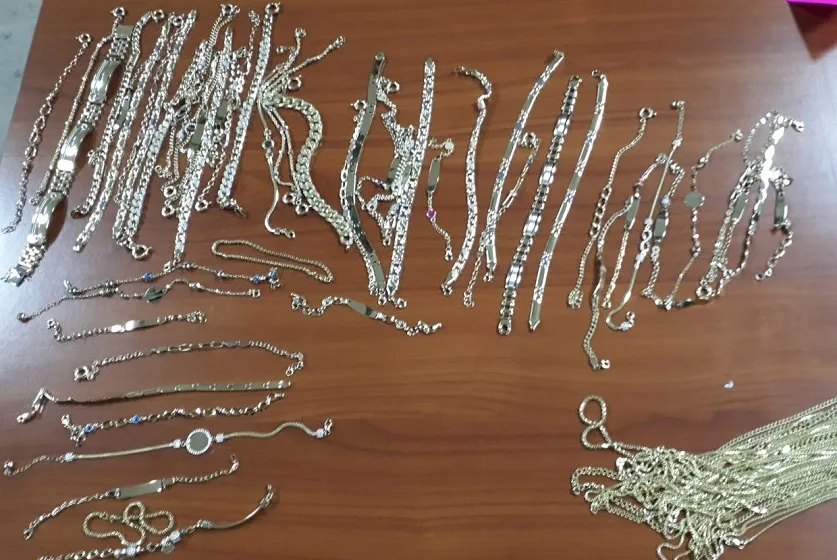  Дебранец украл пари, злато и други вредни предмети во вредност од 40 илјади евра