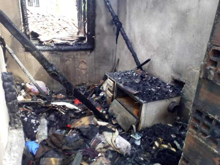  Двајца повредени во пожар во куќа во Скопје: Oганот се проширил и кај соседите