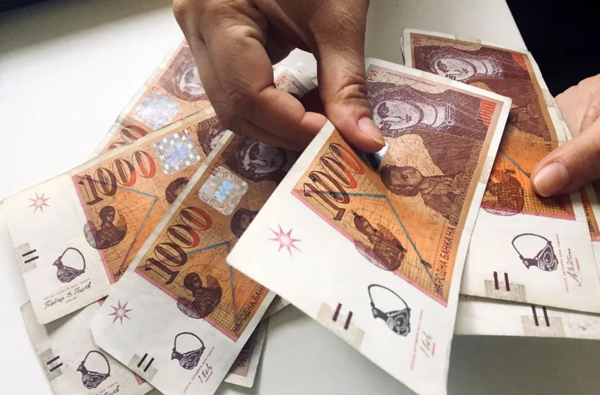  ГРАЃАНИТЕ СЕПАК ШТЕДАТ: Koлку се зголемени вкупните депозити на домаќинствата?