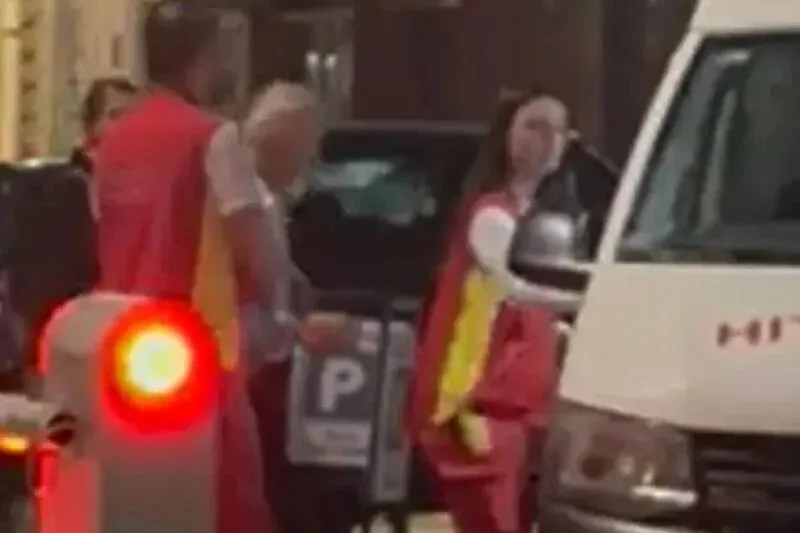  Повикана итна помош, Дино Мерлин не се чувствувал добро