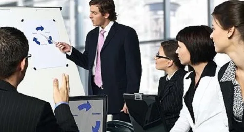  КРАЈ НА „ПРАВИЛАТА НА САМО ЕДЕН ЧОВЕК“ – тајвански гигант го воведе системот на ротирачки директори