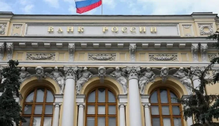ПОРАЗИТЕЛНО: Приближно 70 отсто од фабриките во Русија се соочуваат со недостиг на работници