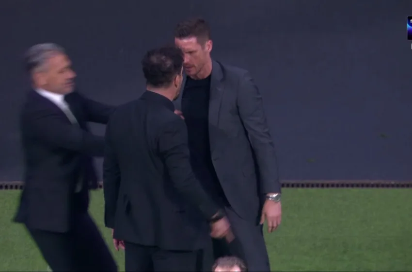  Искри во Мадрид: Симеоне и Кел се фатија „за гуша“ (ВИДЕО)