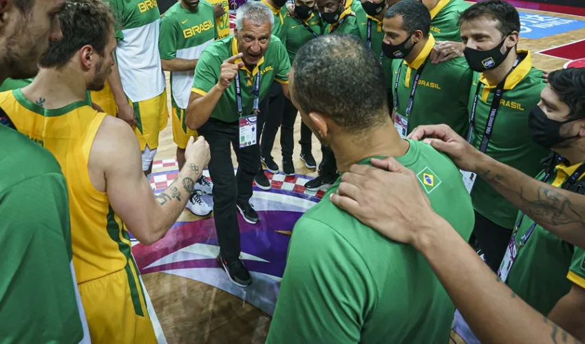  Ацо Петровиќ се враќа – пак ќе го води Бразил