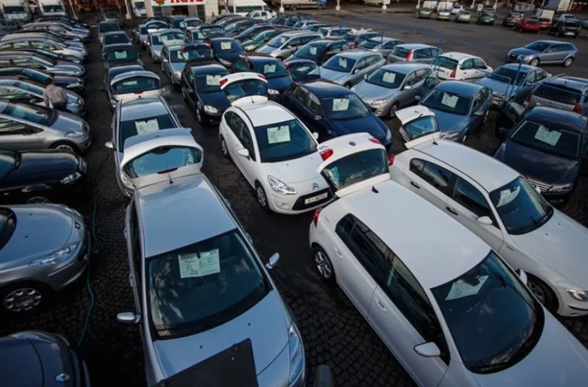 Се плаќа повеќе за автомобил со вратена километража и регистриран цела година: Се исплати ли да се купи или продаде половен автомобил во Македонија