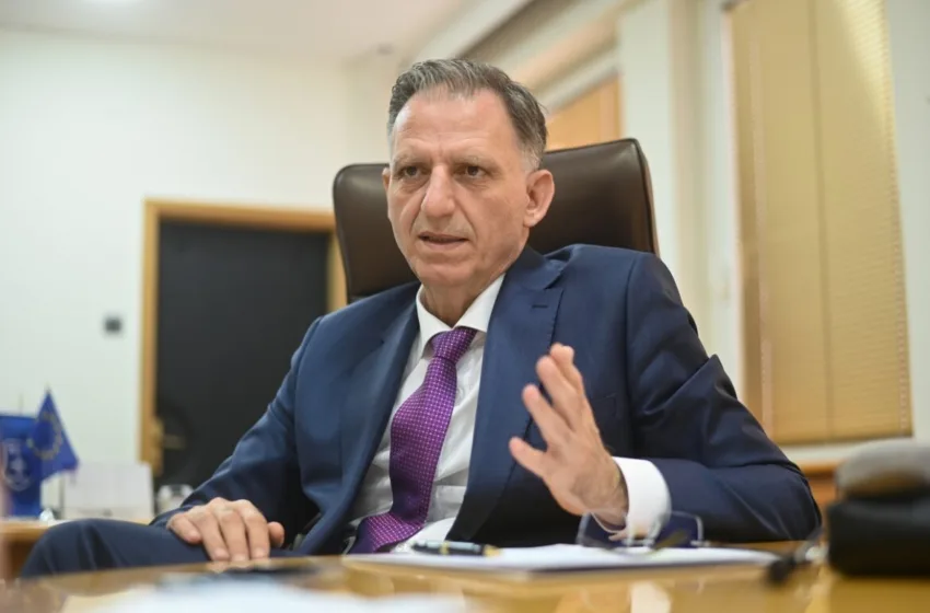 Демири: Го зајакнуваме здравствениот систем, инвестираме во нова медицинска опрема