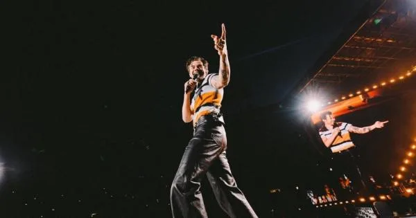  На Хари Стајлс му испратила 8.000 писма, но тоа не е сè: Опседната обожавателка заврши во затвор