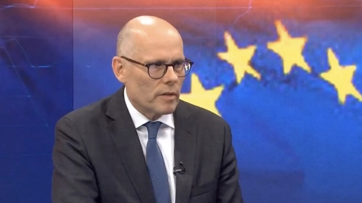 Бајер: Очекувањата се дека идната влада ќе ги спроведе уставните измени до крајот на оваа година