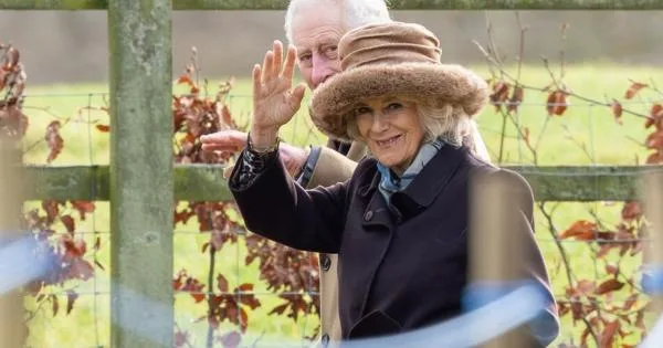  Чарлс и Камила се селат од омилената резиденција на кралот