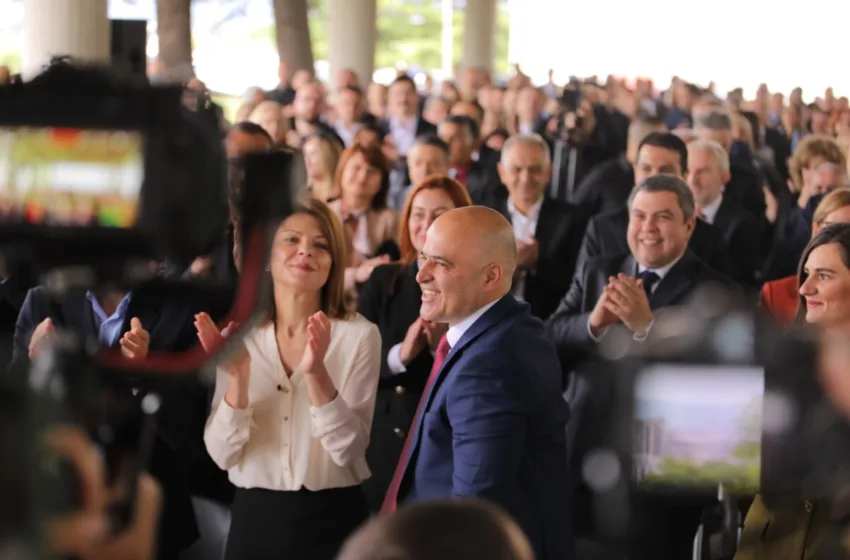  Ковачевски: Од денеска ставаме печат на уште една голема победа за европска Македонија