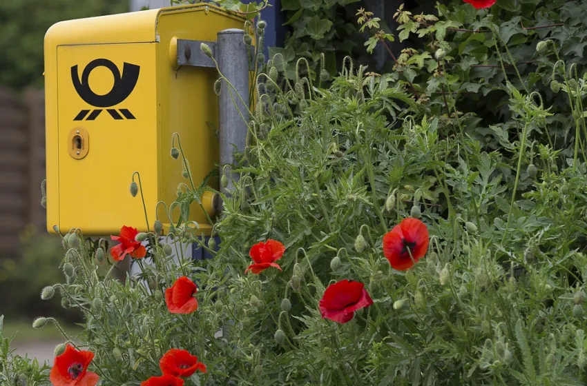  Измамниците повторно испраќаат лажни пораки за наводни пратки