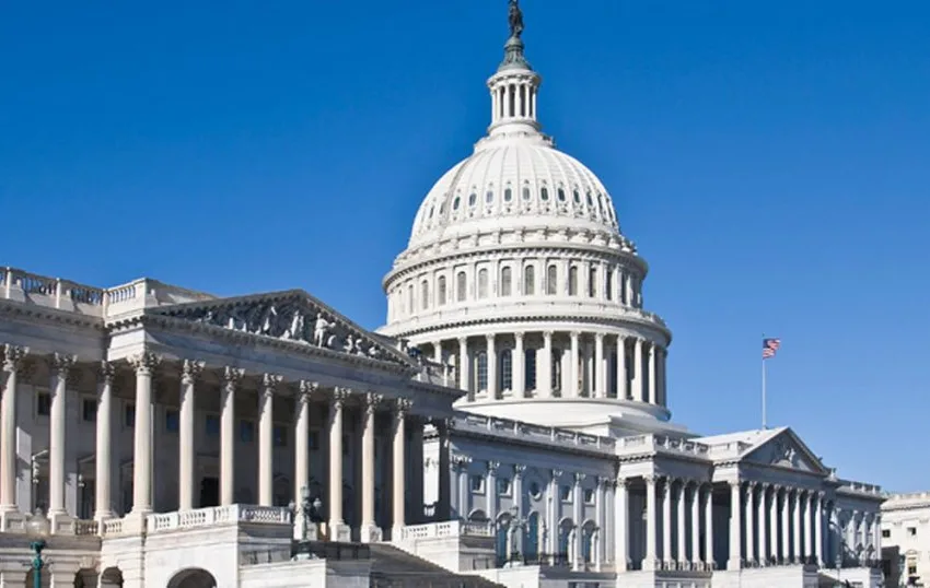 Конгресот утре ќе одлучува за помошта за Украина и Израел: „Надежта за усвојување зависи од кревката двопартиска коалиција“