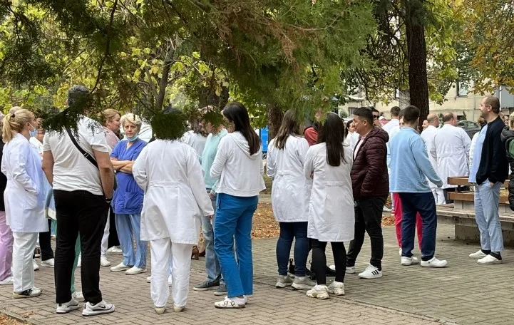  Штрајк на приватните специјализанти, има ли политичка позадина?!