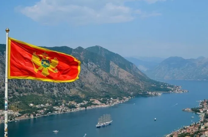  „УПС, СЕ ИЗВИНУВАМЕ“: Даночната управа на Црна Гора по грешка ја вклучи американската амбасада на листата на најголеми должници