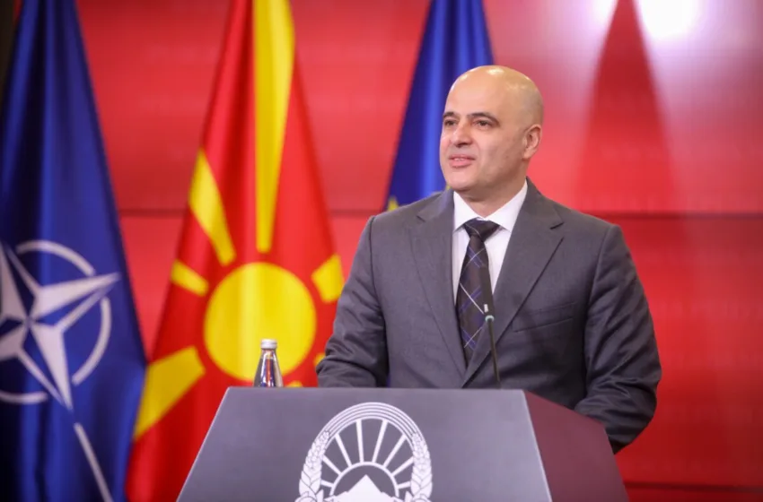  Ковачевски за Ден на македонскиот јазик: Македонскиот јазик денес е на исто рамниште со официјалните јазици во ЕУ, тој е темел на нашиот идентитет