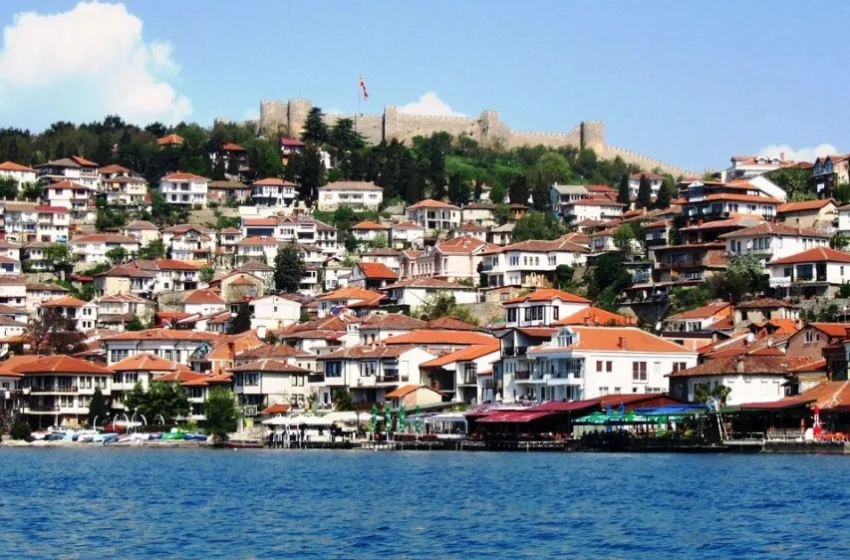  Маж со спреј-солзавец испрскал сограѓанин кон очите во Охрид