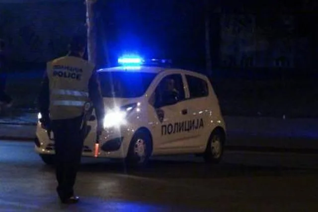  Затворен за сообраќај автопатот Тетово-Скопје, има сообраќајка