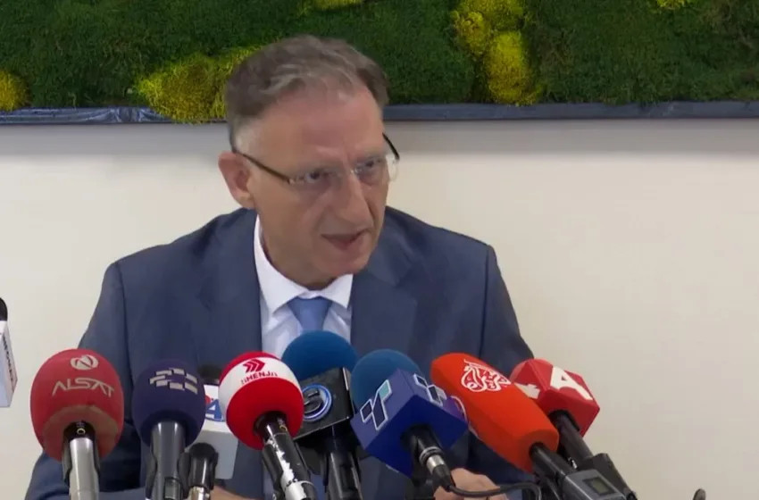 Демири: Нема проблем со компресорите, едноставно се појавува лоша миризба – испратени мостри во Германија